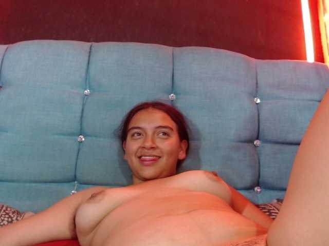 Arabella-Fraser18 live cam on BongaCams