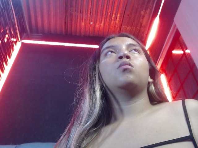 Arabella-Fraser18 live cam on BongaCams