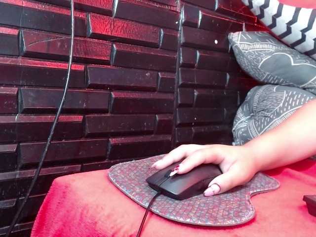 Arabella-Fraser18 live cam on BongaCams