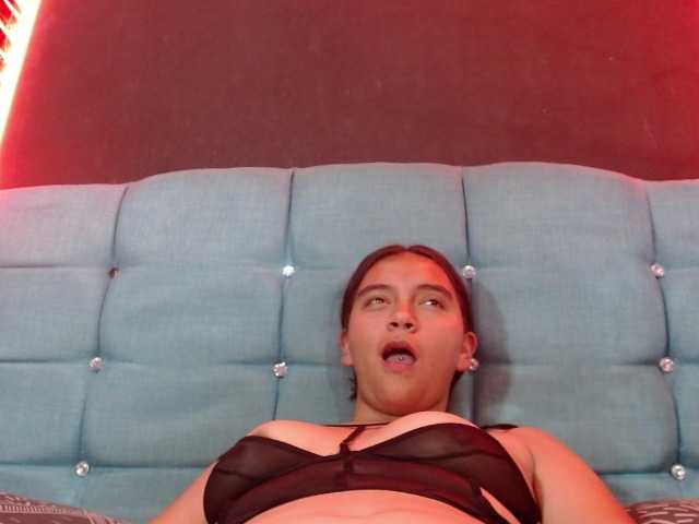 Arabella-Fraser18 live cam preview