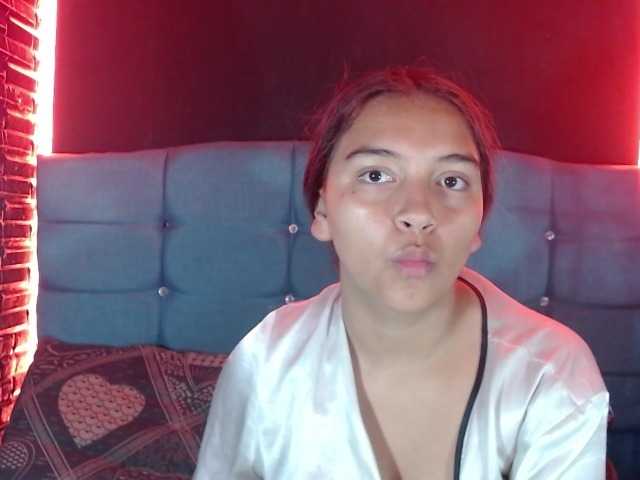 Arabella-Fraser18 live cam on BongaCams