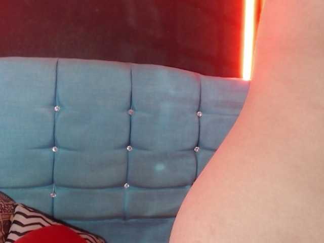 Arabella-Fraser18 live cam on BongaCams