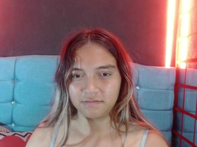 Arabella-Fraser18 live cam on BongaCams