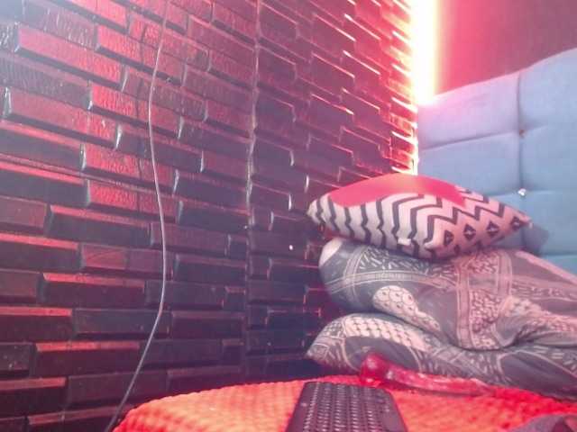 Arabella-Fraser18 live cam on BongaCams