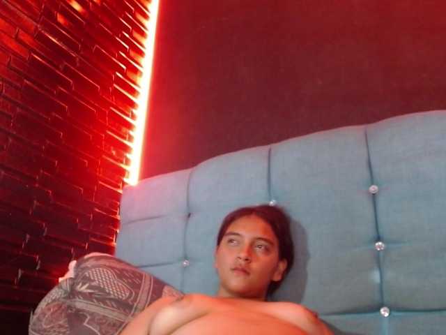 Arabella-Fraser18 live cam on BongaCams