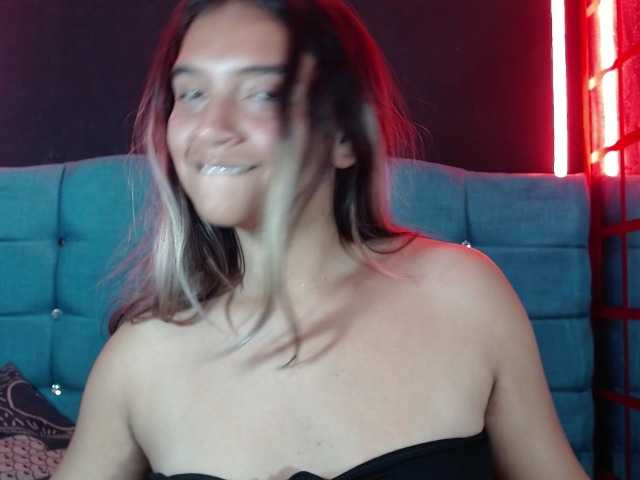 Arabella-Fraser18 live cam on BongaCams