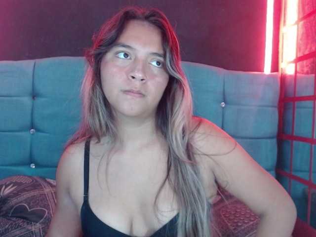 Arabella-Fraser18 live cam on BongaCams