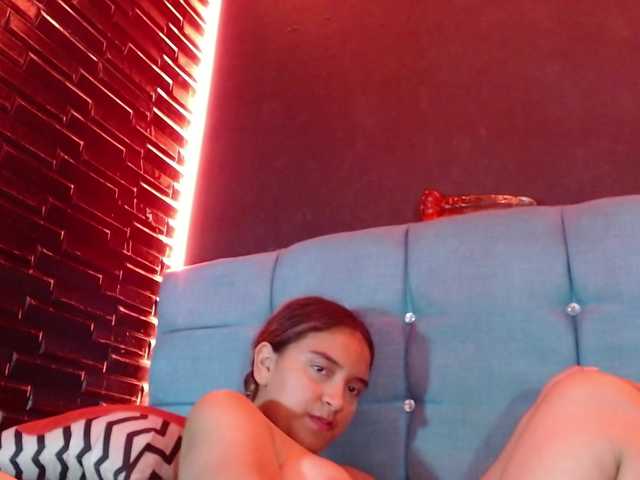 Arabella-Fraser18 live cam on BongaCams