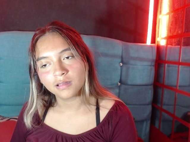 Arabella-Fraser18 live cam on BongaCams