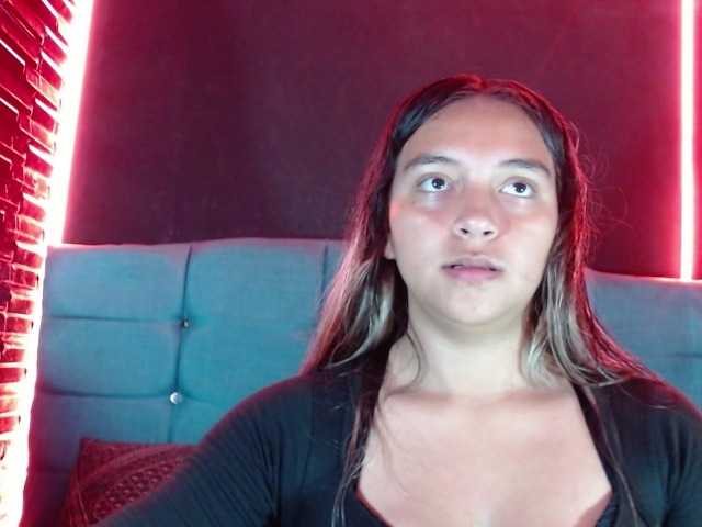 Arabella-Fraser18 live cam on BongaCams