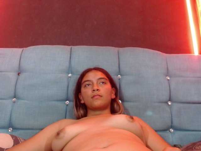 Arabella-Fraser18 live cam on BongaCams