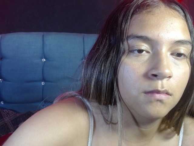 Arabella-Fraser18 live cam on BongaCams