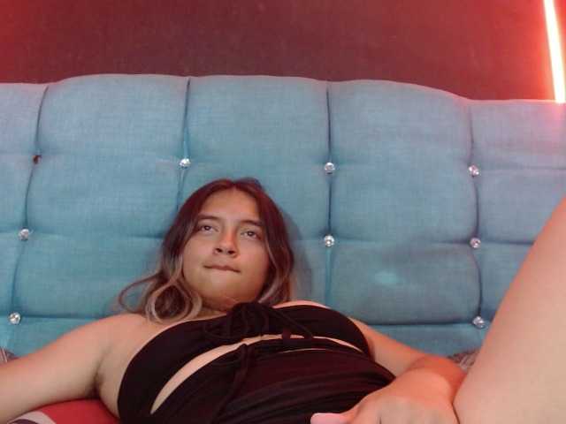 Arabella-Fraser18 live cam on BongaCams