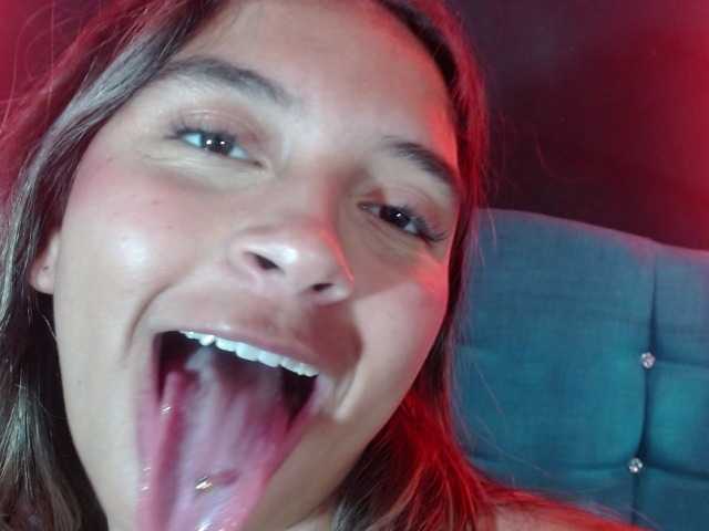 Arabella-Fraser18 live cam on BongaCams