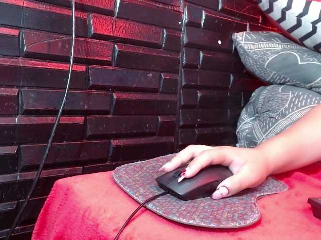 Arabella-Fraser18 live cam on BongaCams