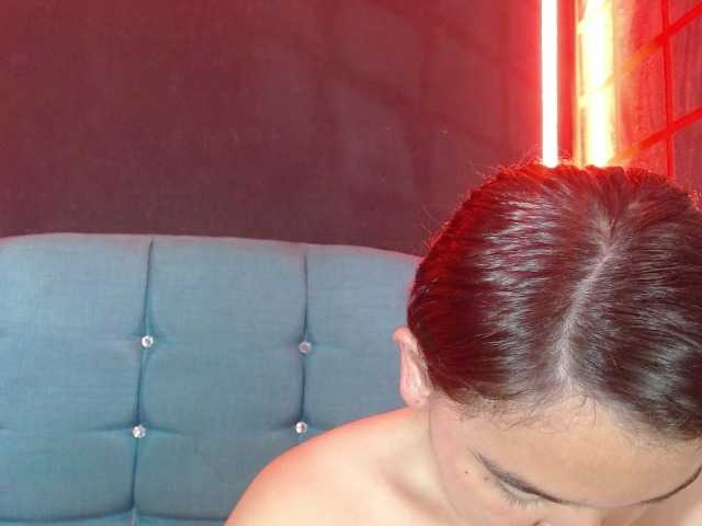 Arabella-Fraser18 live cam on BongaCams