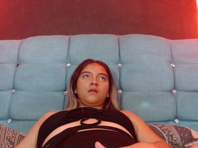 Arabella-Fraser18 live cam on BongaCams