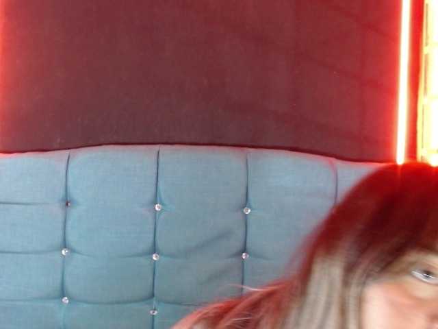 Arabella-Fraser18 live cam on BongaCams
