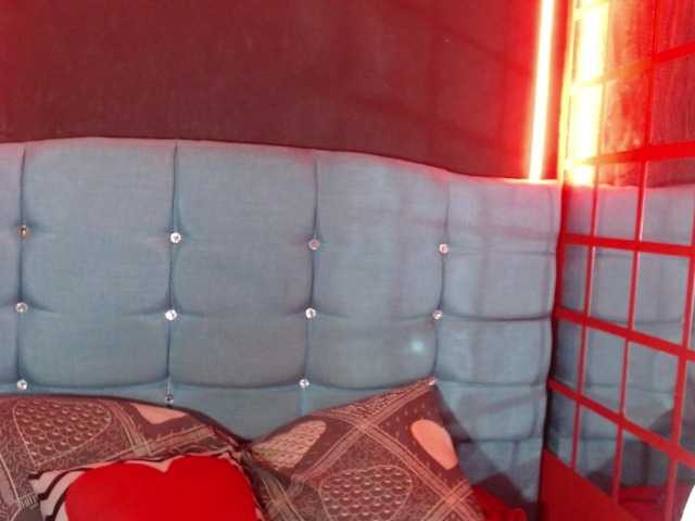 Arabella-Fraser18 live cam on BongaCams