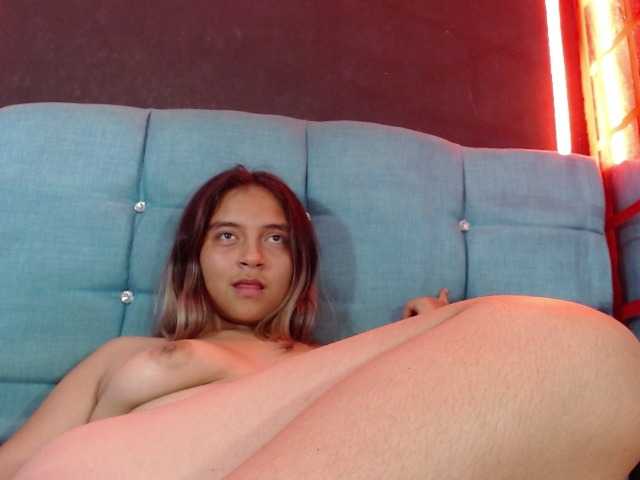 Arabella-Fraser18 live cam on BongaCams