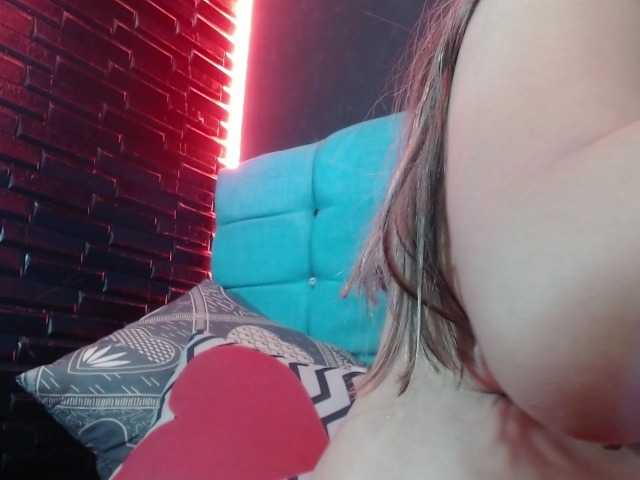 Arabella-Fraser18 live cam on BongaCams