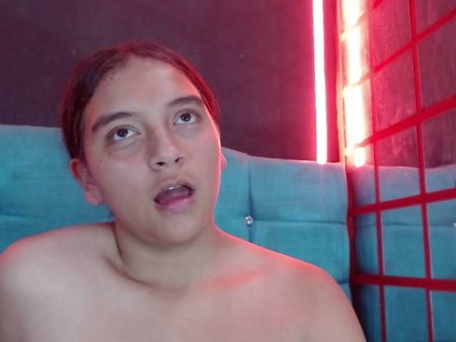 Arabella-Fraser18 live cam on BongaCams
