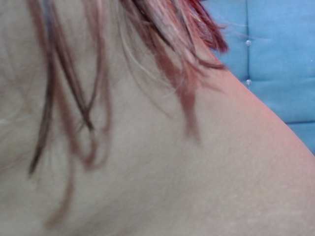 Arabella-Fraser18 live cam on BongaCams