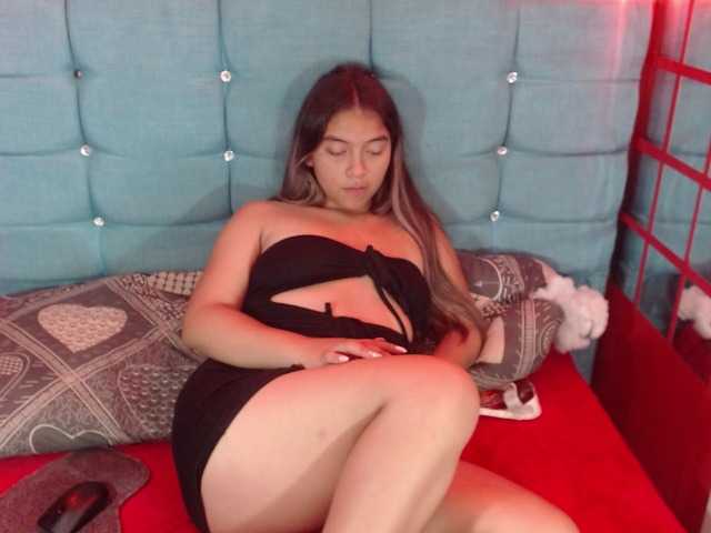 Arabella-Fraser18 live cam on BongaCams