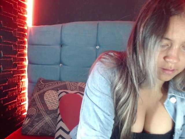 Arabella-Fraser18 live cam on BongaCams