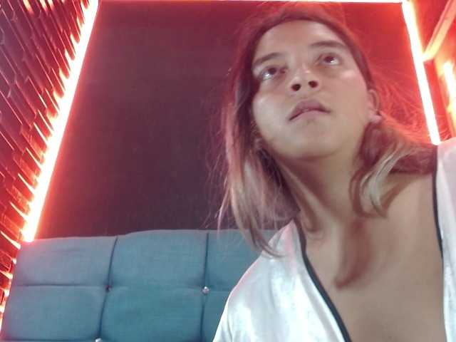 Arabella-Fraser18 live cam on BongaCams