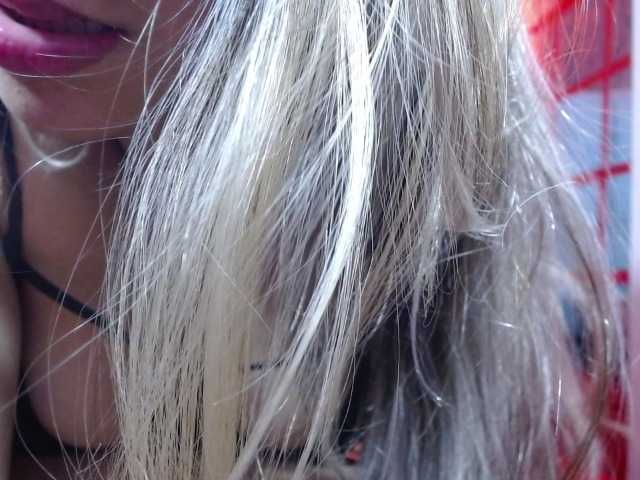 Arabella-Fraser18 live cam on BongaCams