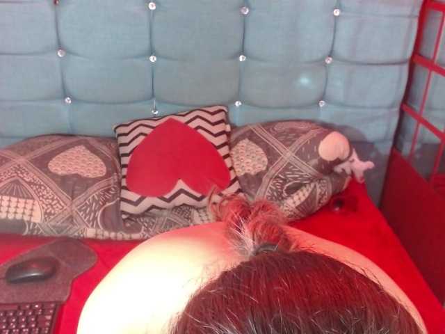 Arabella-Fraser18 live cam on BongaCams