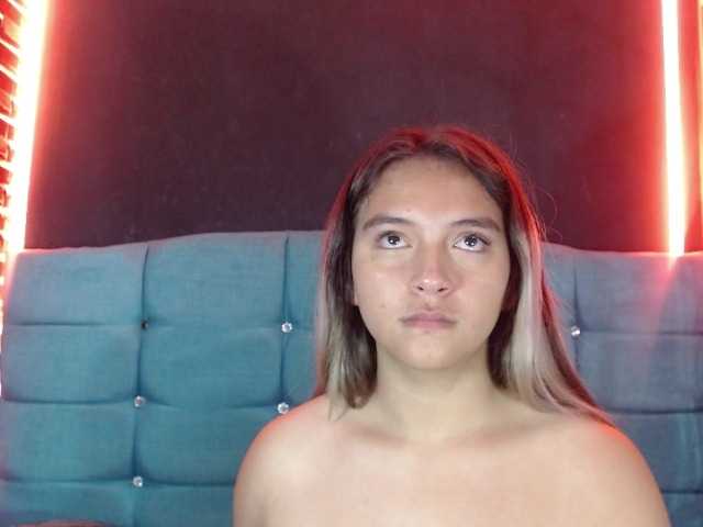 Arabella-Fraser18 live cam on BongaCams