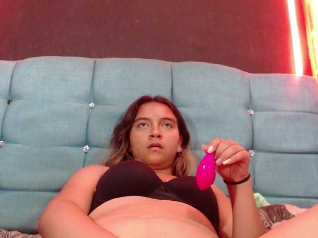 Arabella-Fraser18 live cam on BongaCams