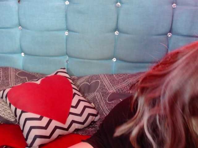 Arabella-Fraser18 live cam on BongaCams