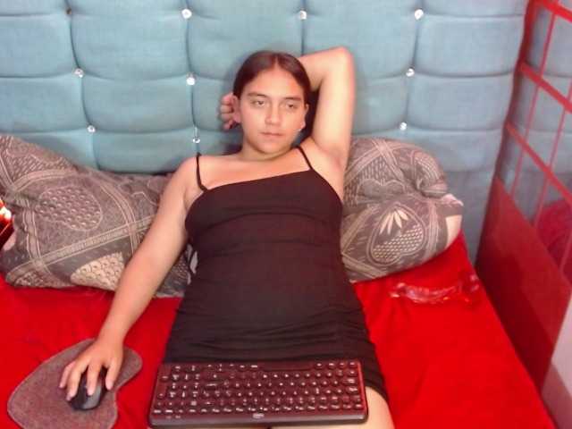 Arabella-Fraser18 live cam on BongaCams