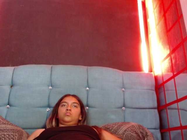 Arabella-Fraser18 live cam on BongaCams
