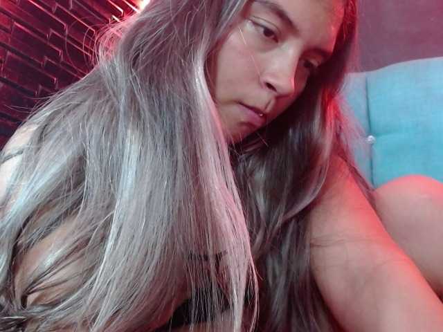 Arabella-Fraser18 live cam on BongaCams