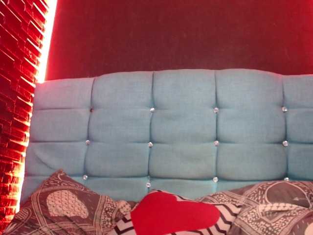 Arabella-Fraser18 live cam on BongaCams