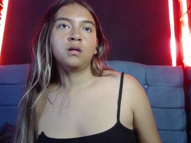 Arabella-Fraser18 live cam on BongaCams