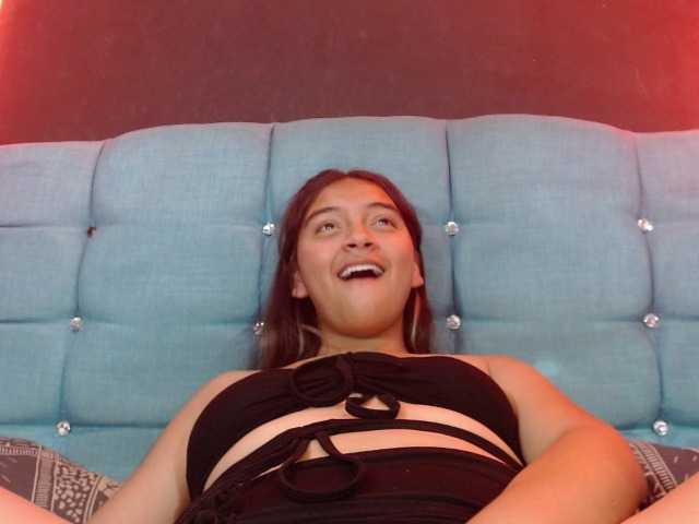 Arabella-Fraser18 live cam on BongaCams