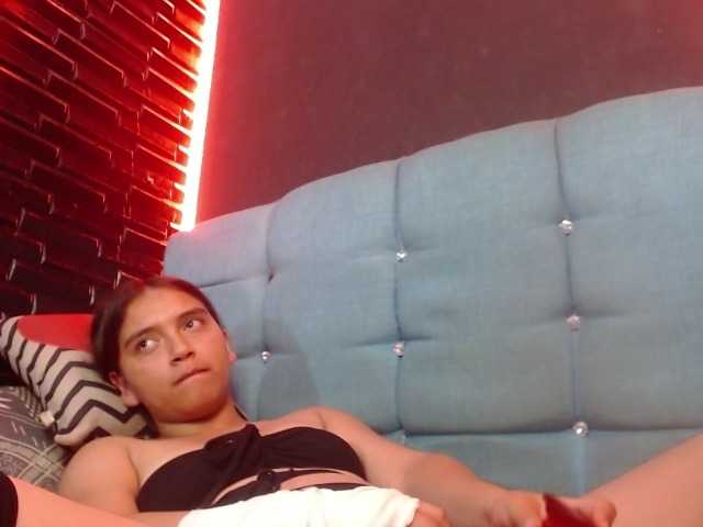 Arabella-Fraser18, en vivo ahora en BongaCams