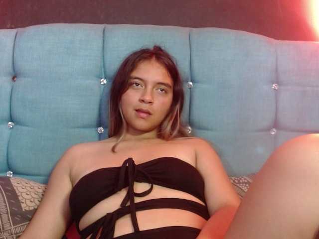 Arabella-Fraser18 live cam on BongaCams