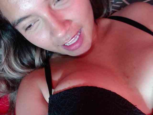 Arabella-Fraser18 webcam