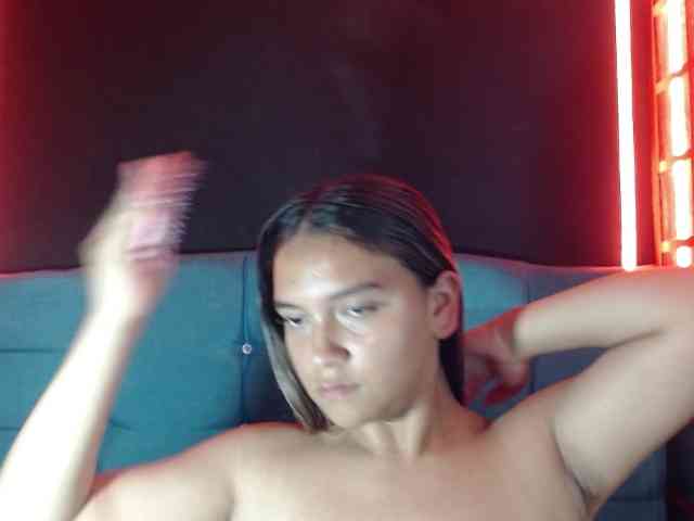 Arabella-Fraser18 webcam