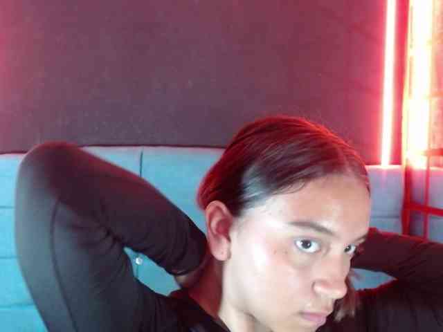 Arabella-Fraser18 webcam