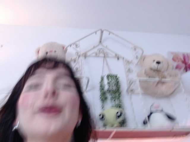 hairyvaleri2