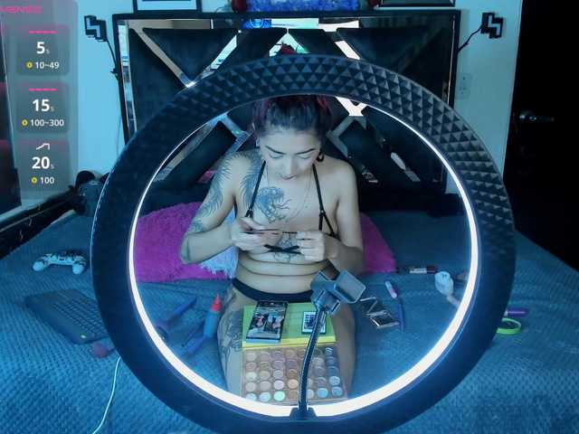 poyson-ivy live cam on BongaCams