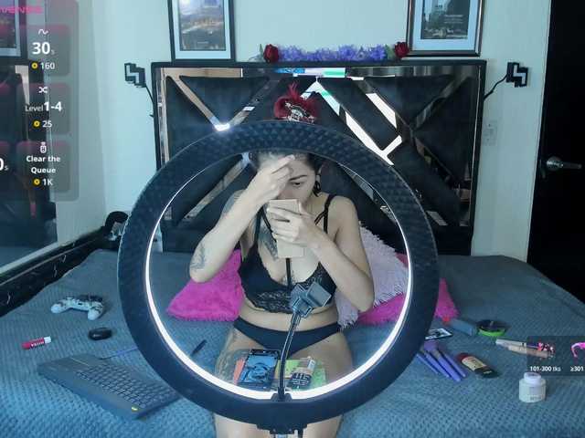 poyson-ivy live cam on BongaCams
