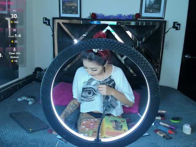 poyson-ivy live cam on BongaCams